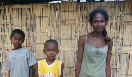 LA FAMILLE DE Mme F.
